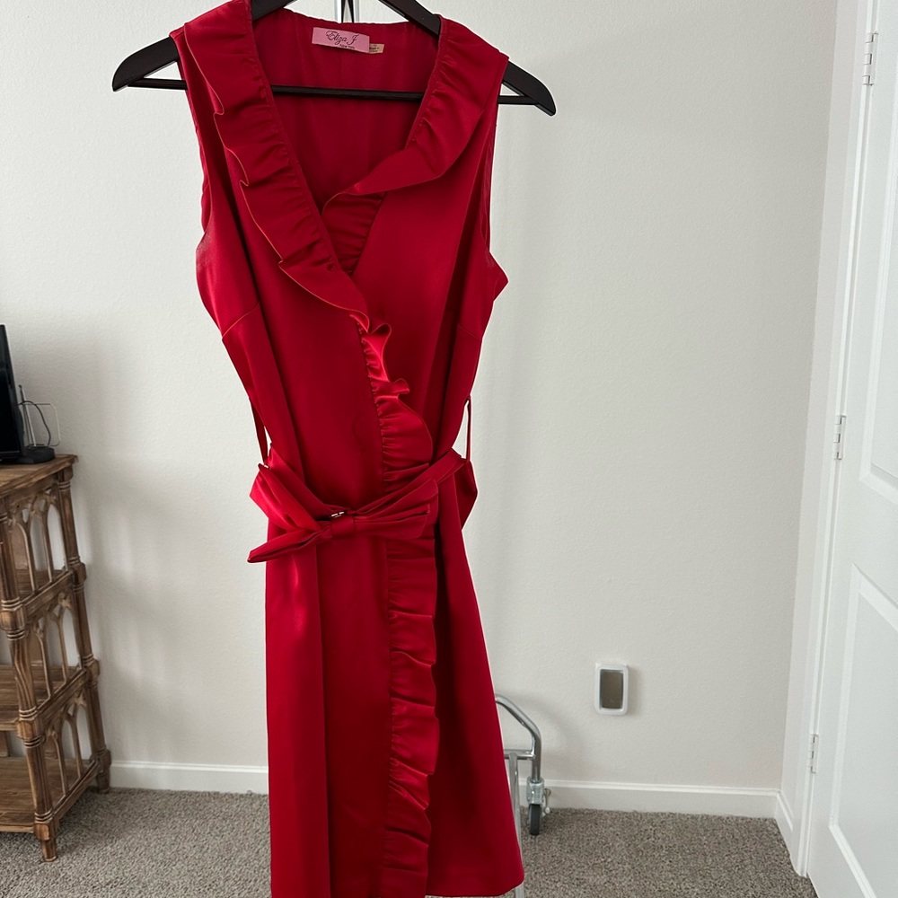 Eliza J Scarlet Ruffle Midi Dress